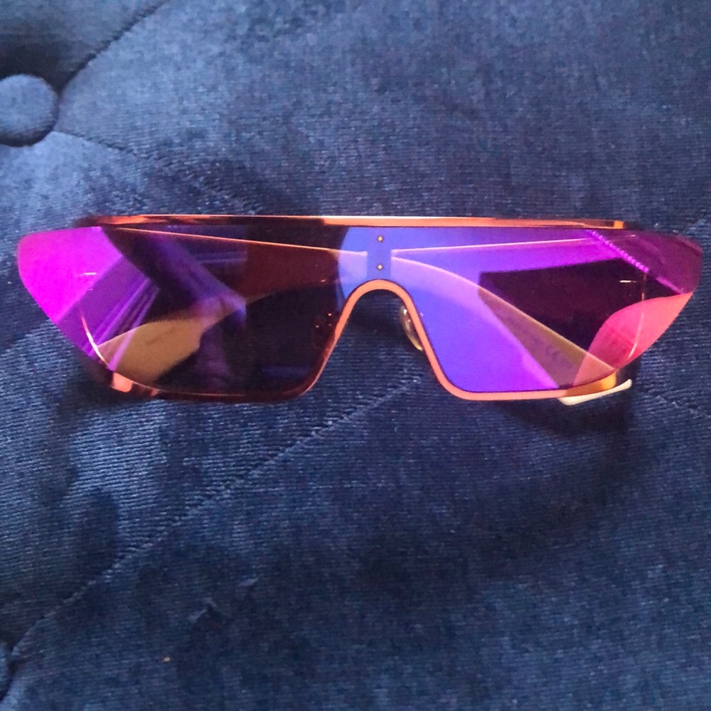Authentic RIHANNA CHRISTIAN DIOR Shades